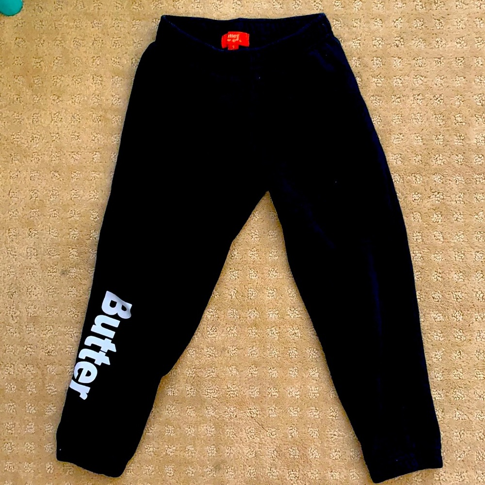 Girls size 5 black sweat pants